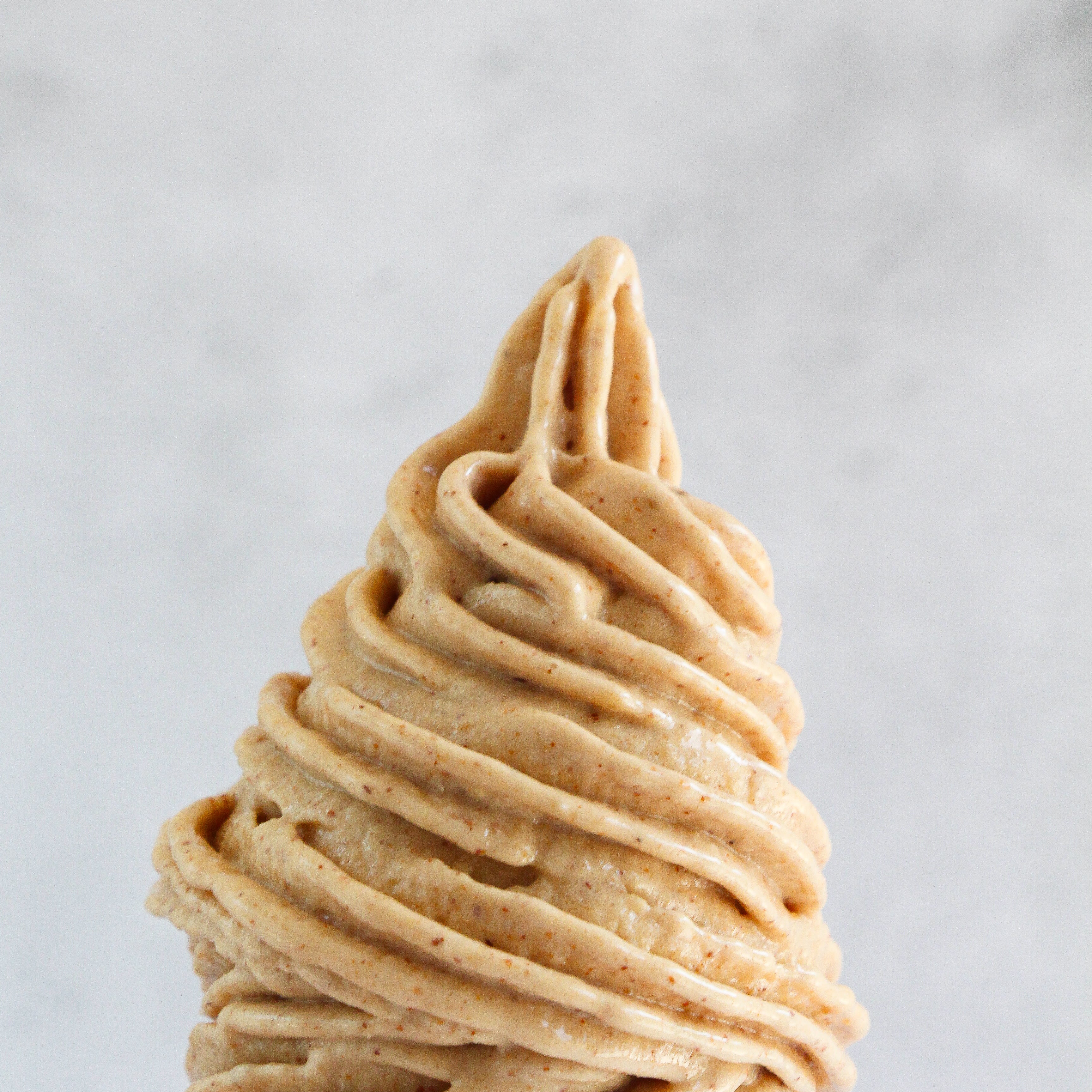 Crème glacée praliné noisette