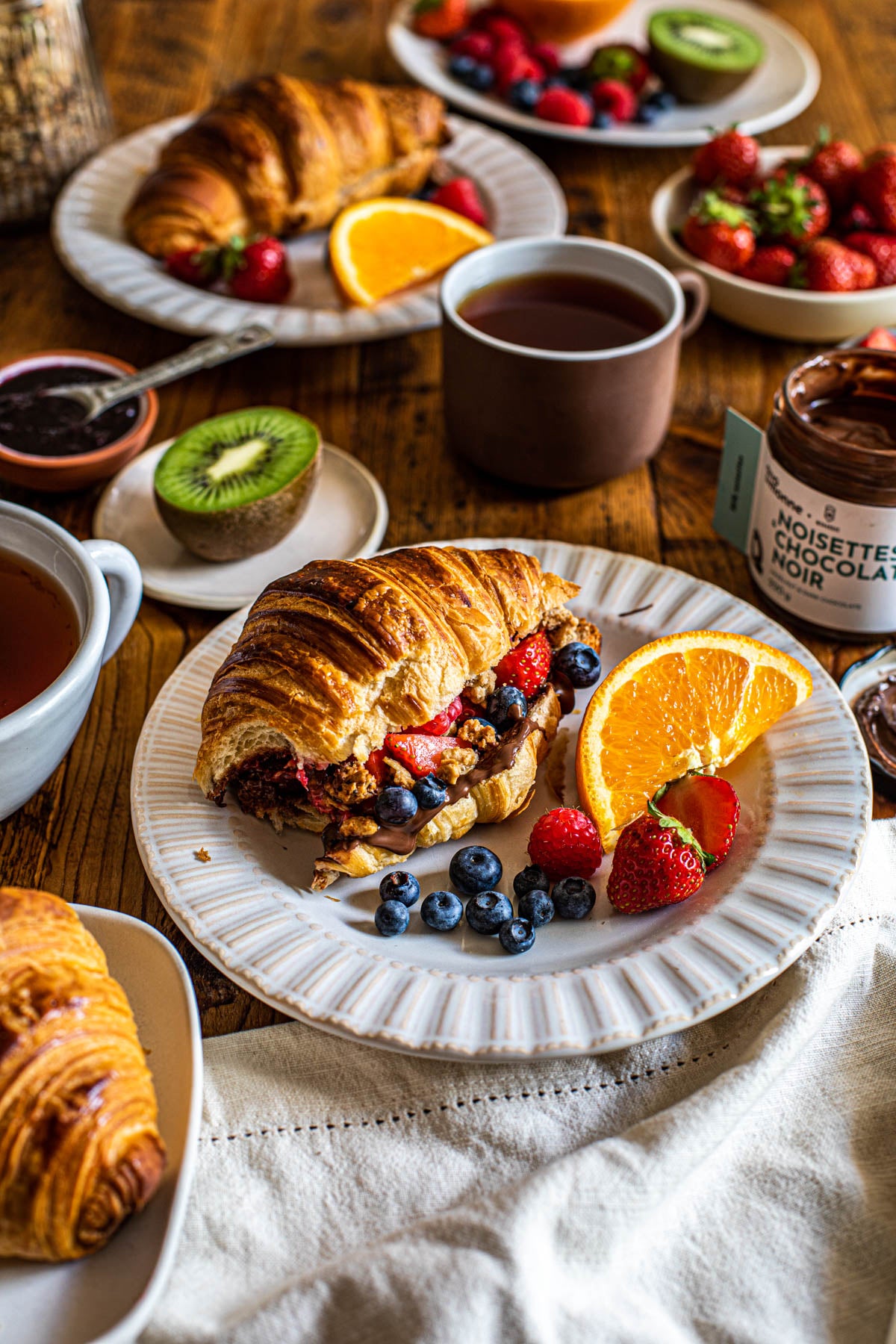 Croissant choco-noisette et petits fruits (chocolat noir)