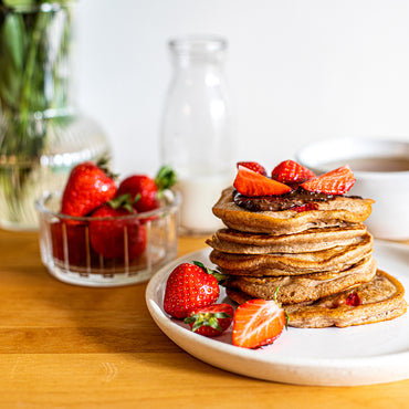 Pancakes ultra moelleux aux fraises et chocolat jaguar